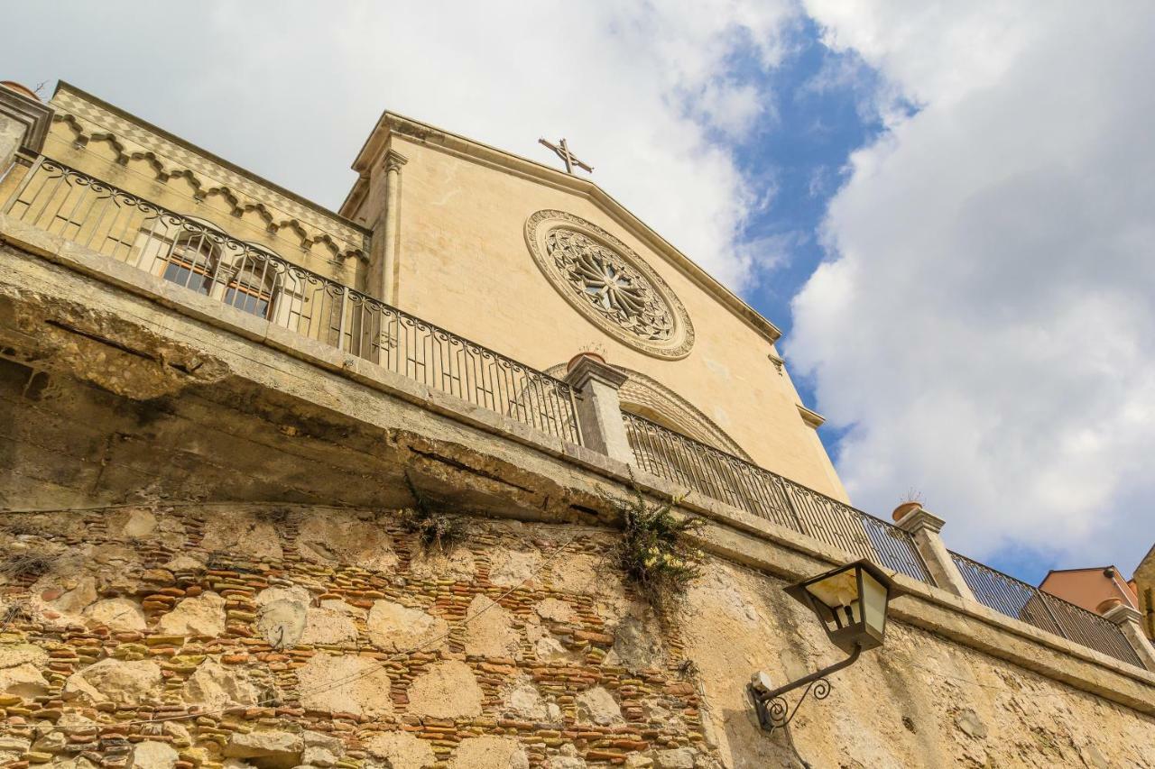 Casa Amica Giardini Naxos Exterior foto